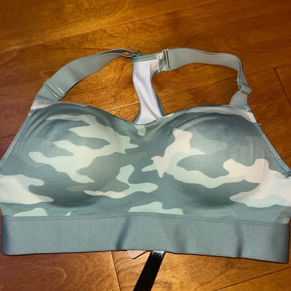 Victoria's Secret Green Camo Sports Bra